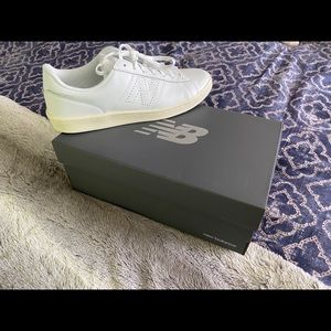 New Balance 791 White Leather Sneakers -  Size 9.5